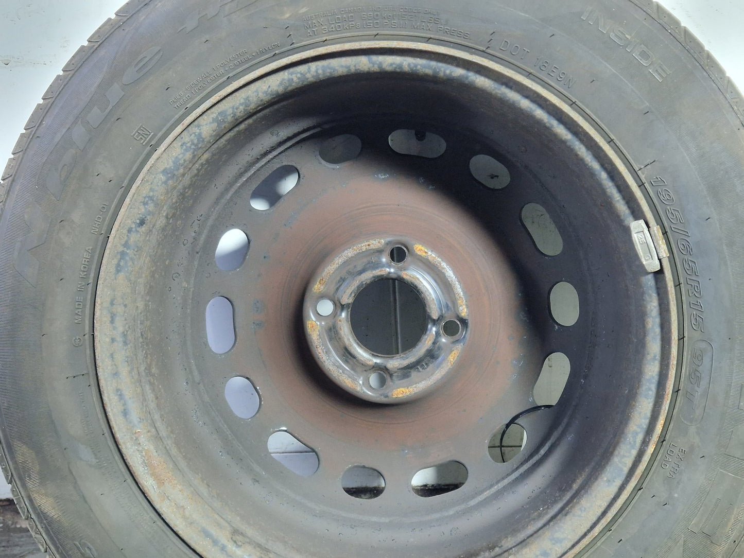 Citroen Berlingo MK2 15" Steel Wheel with Tyre 195/65/15 ~3mm