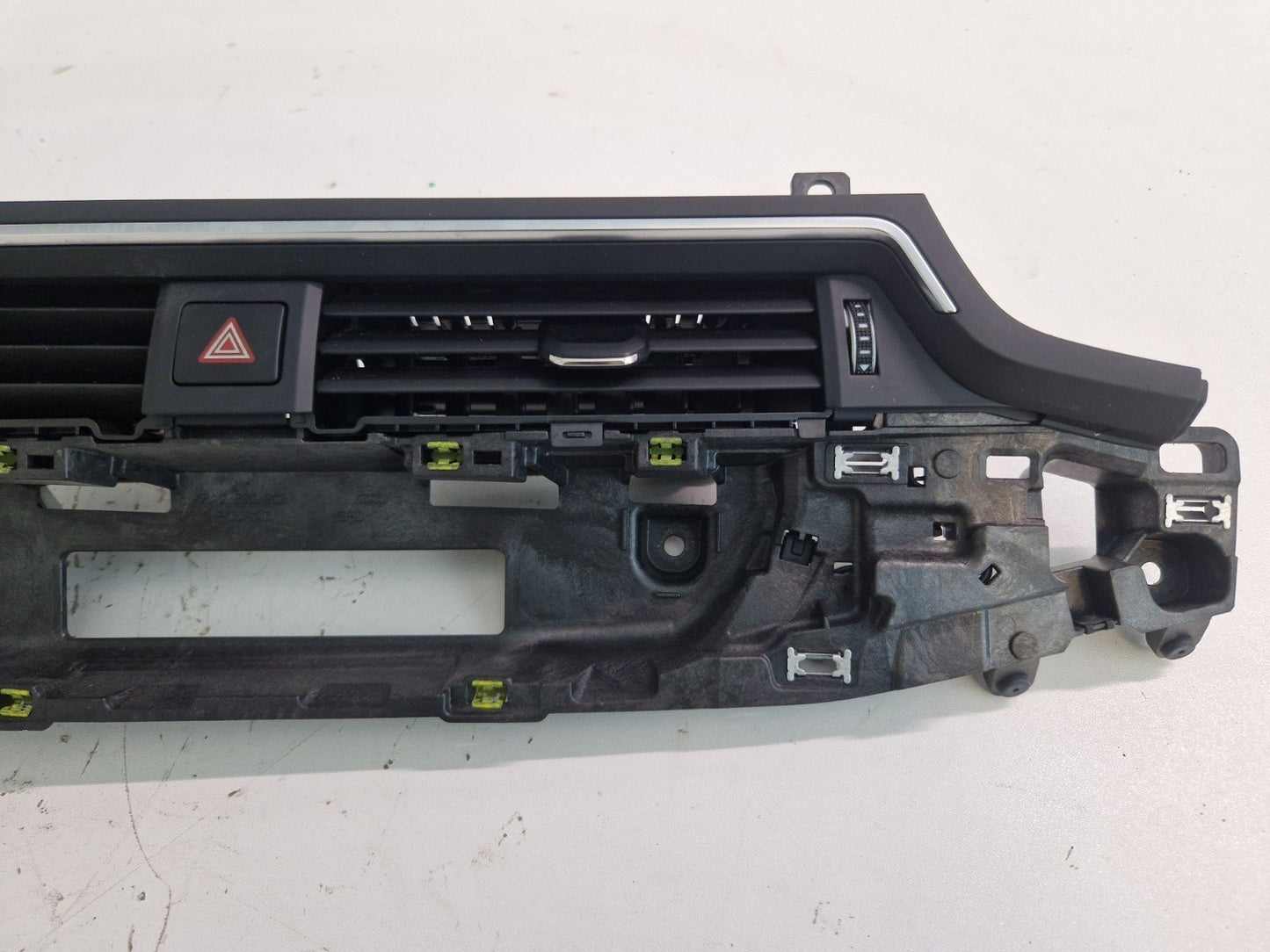 16-23 AUDI A5 F5 SPORTBACK DASHBOARD TRIM & AIR VENTS 8W2820902