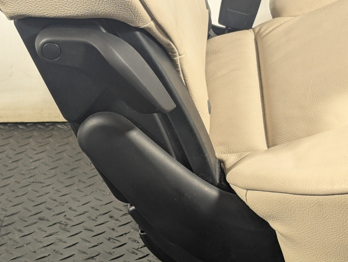 10-13 BMW X5 E70 LCI REAR RIGHT O/S DRIVER SEAT