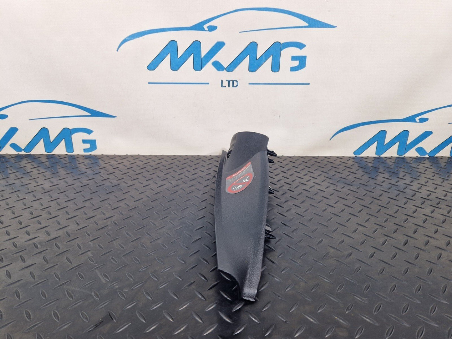 14-23 MERCEDES BENZ VITO W447 OEM FRONT LEFT N/S DASHBOARD SIDE PANEL TRIM COVER