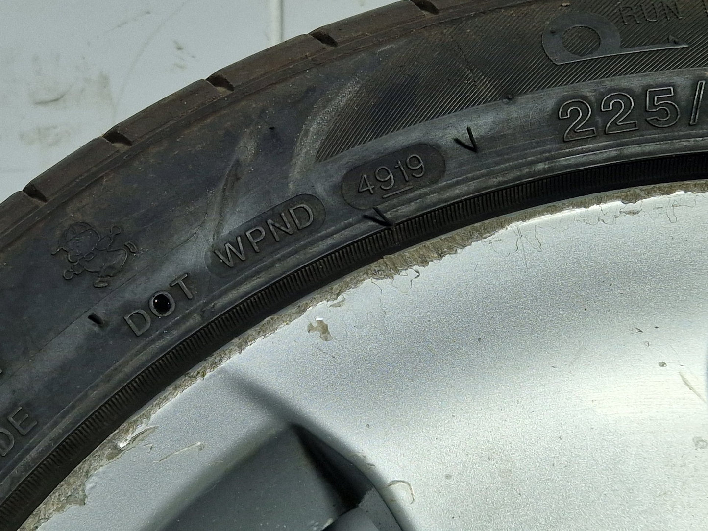 BMW 3 Series E90 17" Alloy Wheel with Tyre 225/45/17 6764622