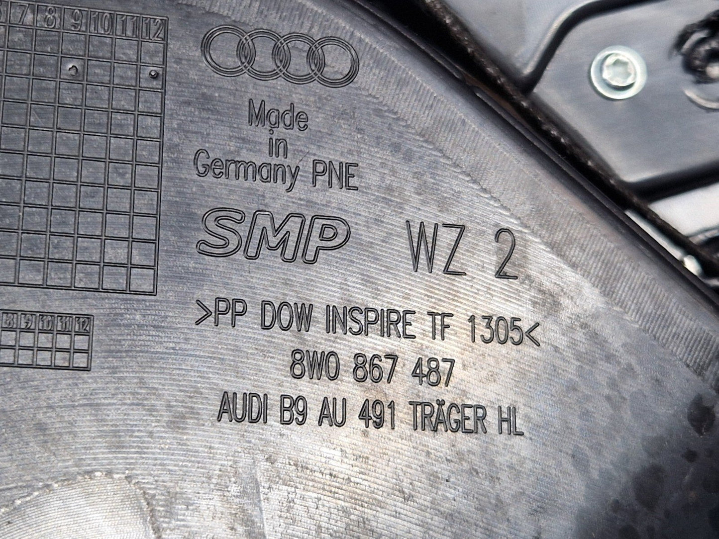 16-19AUDIA4 B9 ESTATE GENUINE REAR LEFT PASSENGER SIDE DOOR CARD PANEL 8W0867487