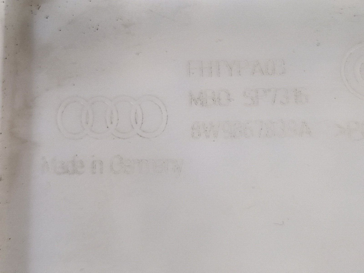 16-19 AUDI A4 B9 AVANT ULTRA SE AVANT GENUINE REAR ROOF TRIM 8W9867839
