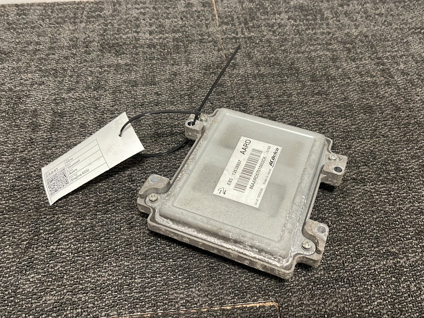 Vauxhall Astra MK3 (D) (61VO) Hatchback Genuine Engine Control Unit ECU 12638807