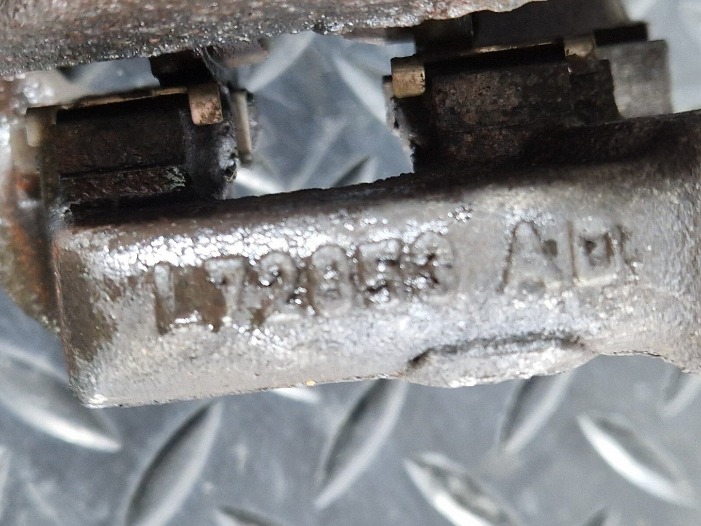 18-ON MERCEDES A CLASS W177 GENUINE BRAKE CALIPER REAR RIGHT SIDE A2474230298
