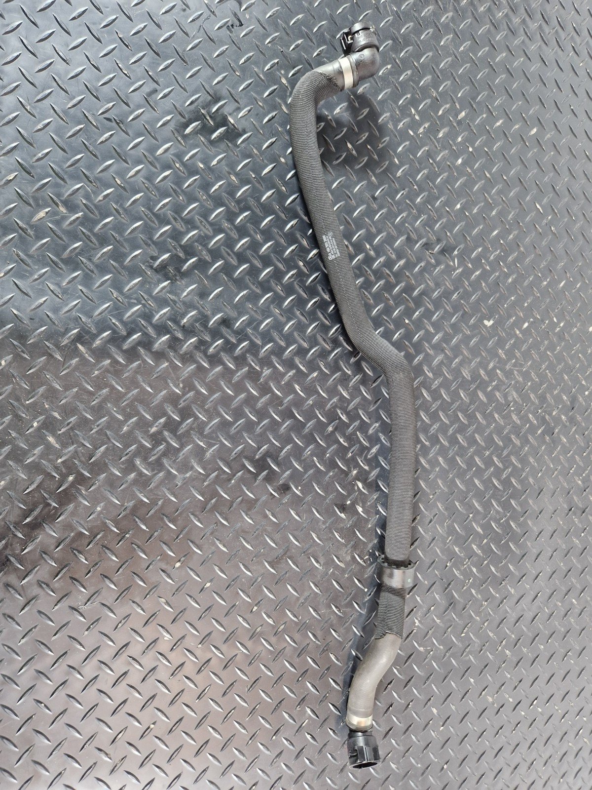16-19 MERCEDES BENZ GLE W166 HYBRID COOLING HOSE A1665002800