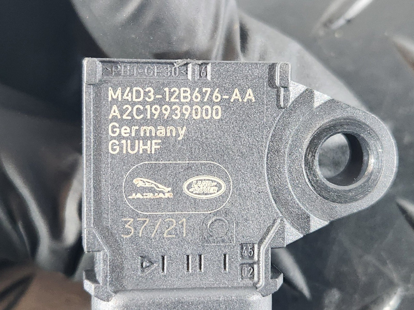 Land Rover Unknown Part Type M4D312B676AA