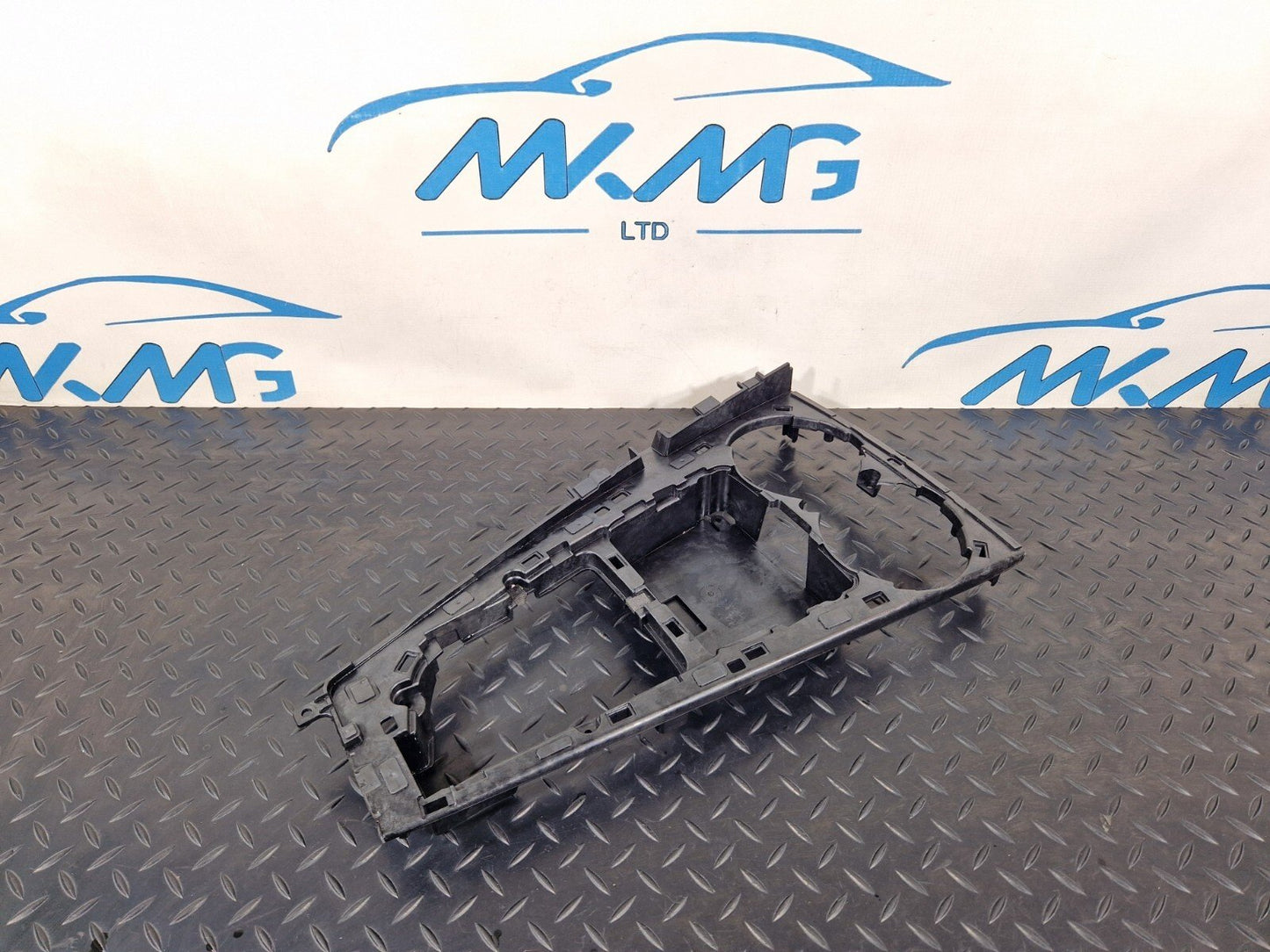 16-19 AUDI A4 B9 GENUINE OEM CENTRE CONSOLE TRIM 8W2864261A