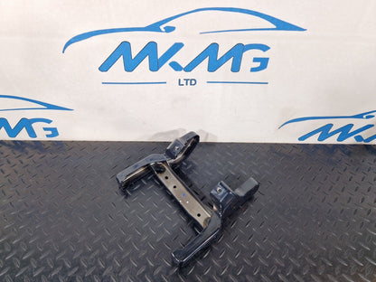 12-18 AUDI A6 C7 GENUINE OEM STEERING MECHANISM BRACKET 8K2419250C