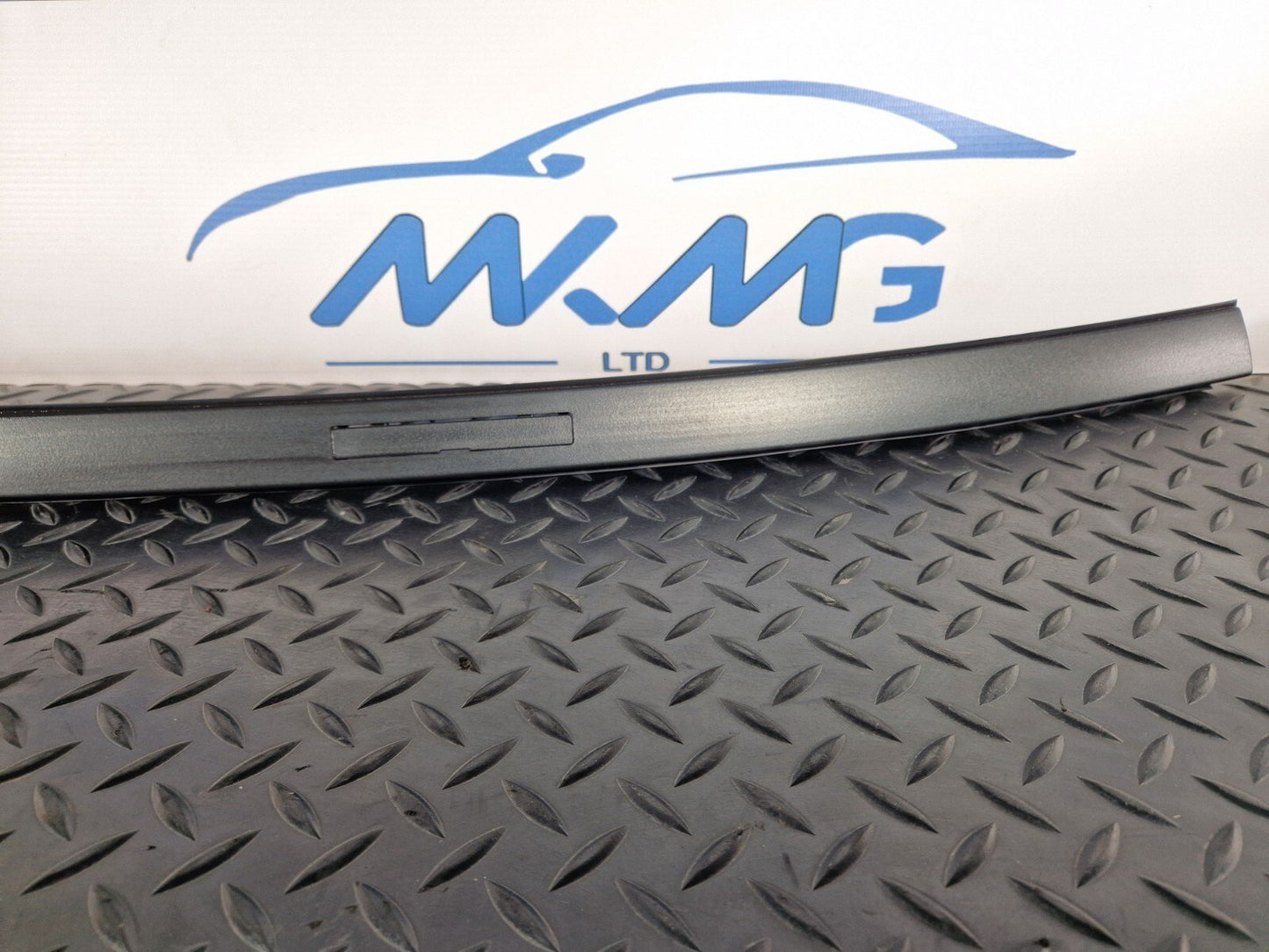 19-ON MERCEDES BENZ CLA C118 LEFT N/S ROOF RAIL TRIM COVER A1186905500