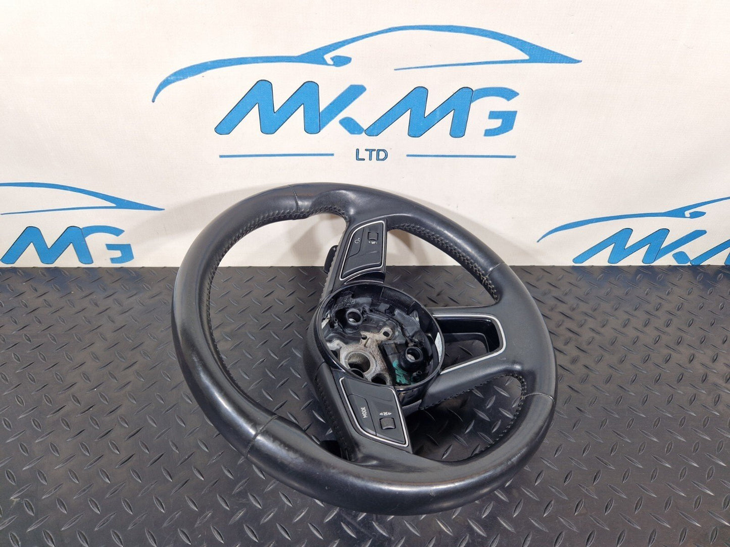 16-19 AUDI A4 B9 OEM STEERING WHEEL 8W0419091CJ