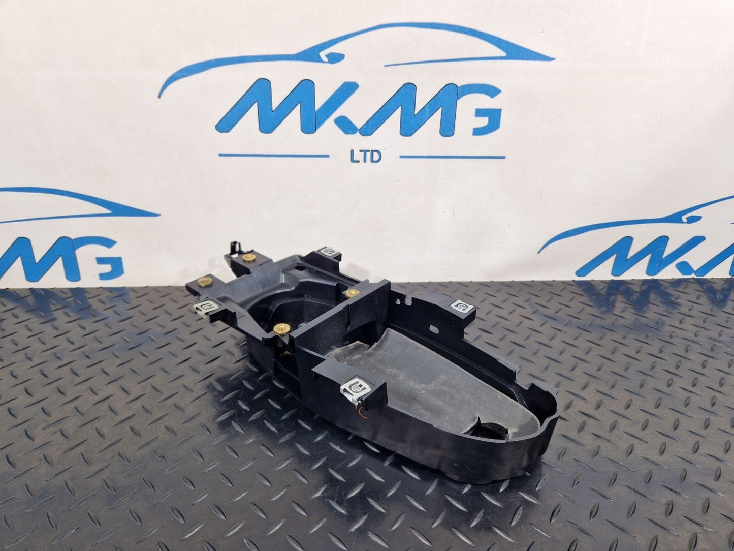 16-23 AUDI A5 F5 S LINE GEAR SHIFTING MECHANISM MOUNTING FRAME 8W2863531