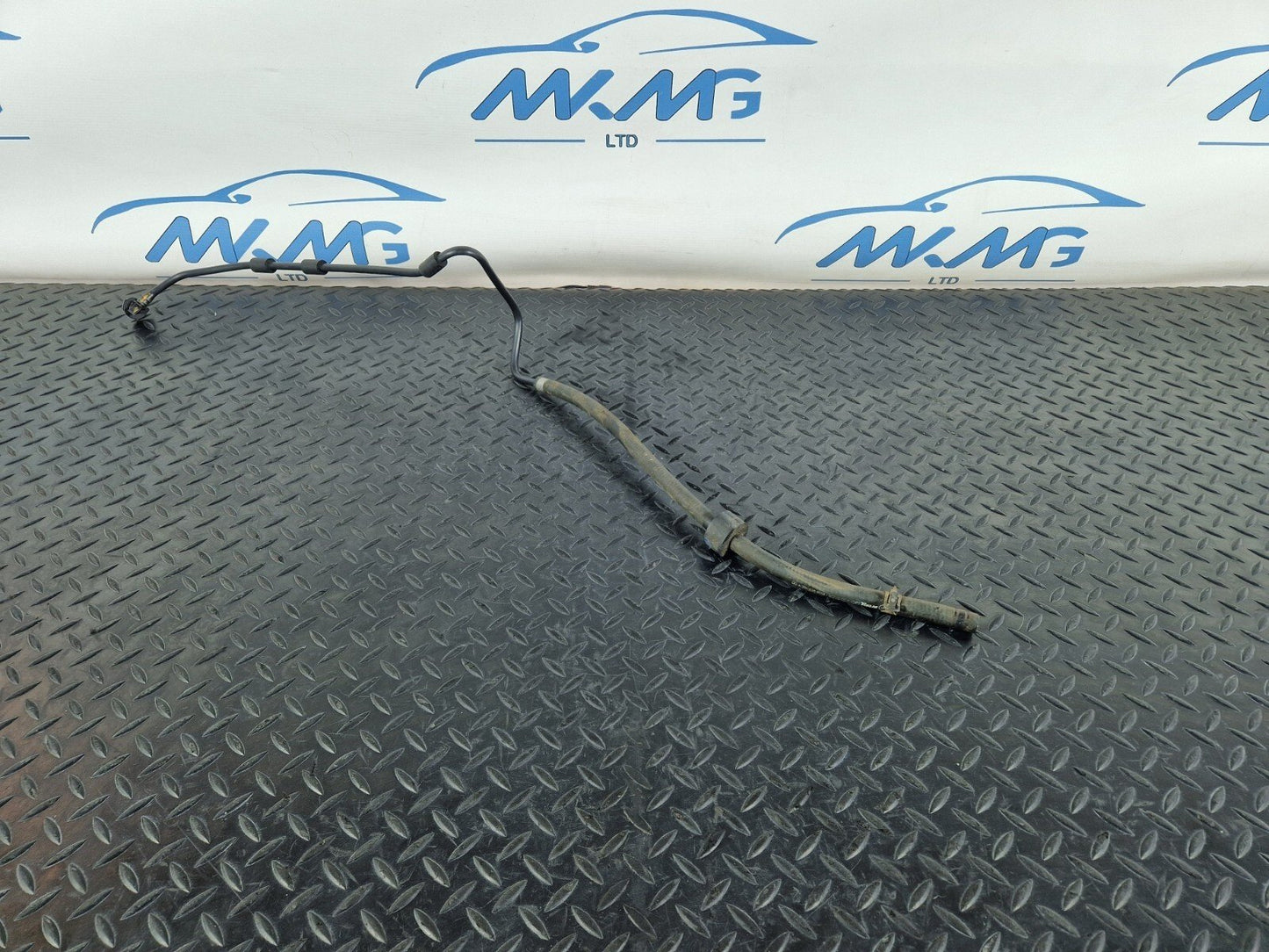 14-21 MERCEDES C200d W205 GENUINE OEM WINDSHIELD WASHER HOSE PIPE A2058308004