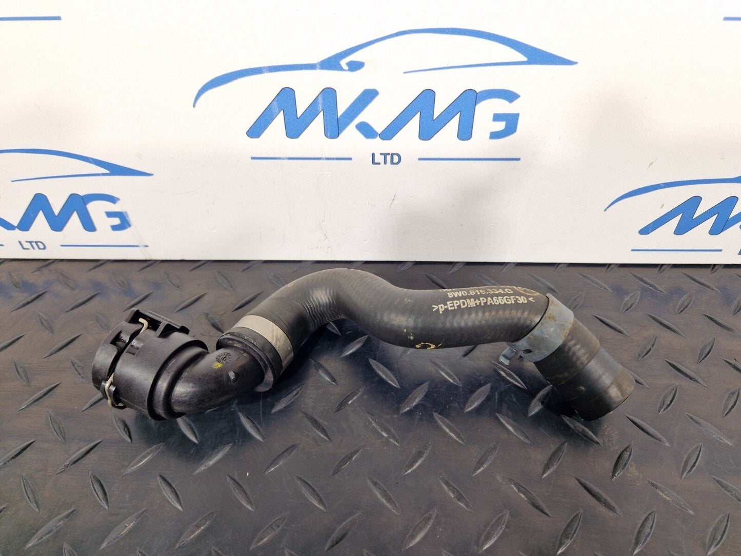 Audi Unknown Part Type 8W0819334G