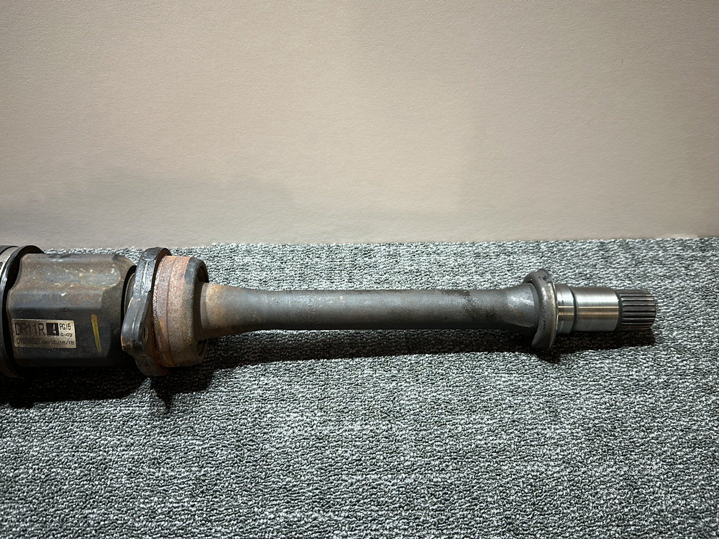 Toyota Estima MK2 (ACR30) Genuine Right O/S Drivers Side Driveshaft