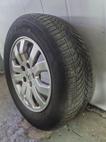 Honda CR-V MK2 (RD88) 16" Alloy Wheel with Tyre ~6mm 215/65/16