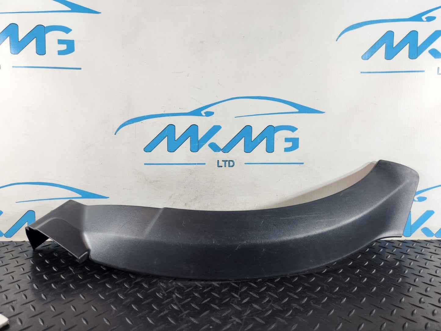 13-23 RANGE ROVER SPORT L494 DRIVER SIDE RIGHT REAR ARCH TRIM DK62-28370-A