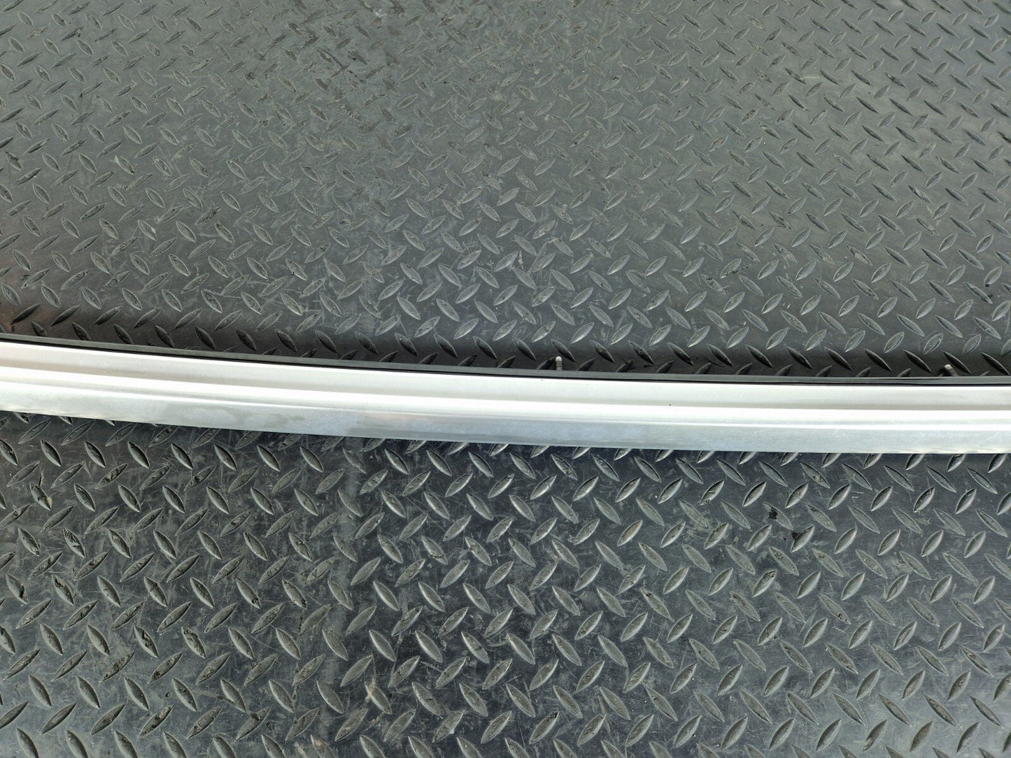 Mercedes-Benz Unknown Part Type A1568900493