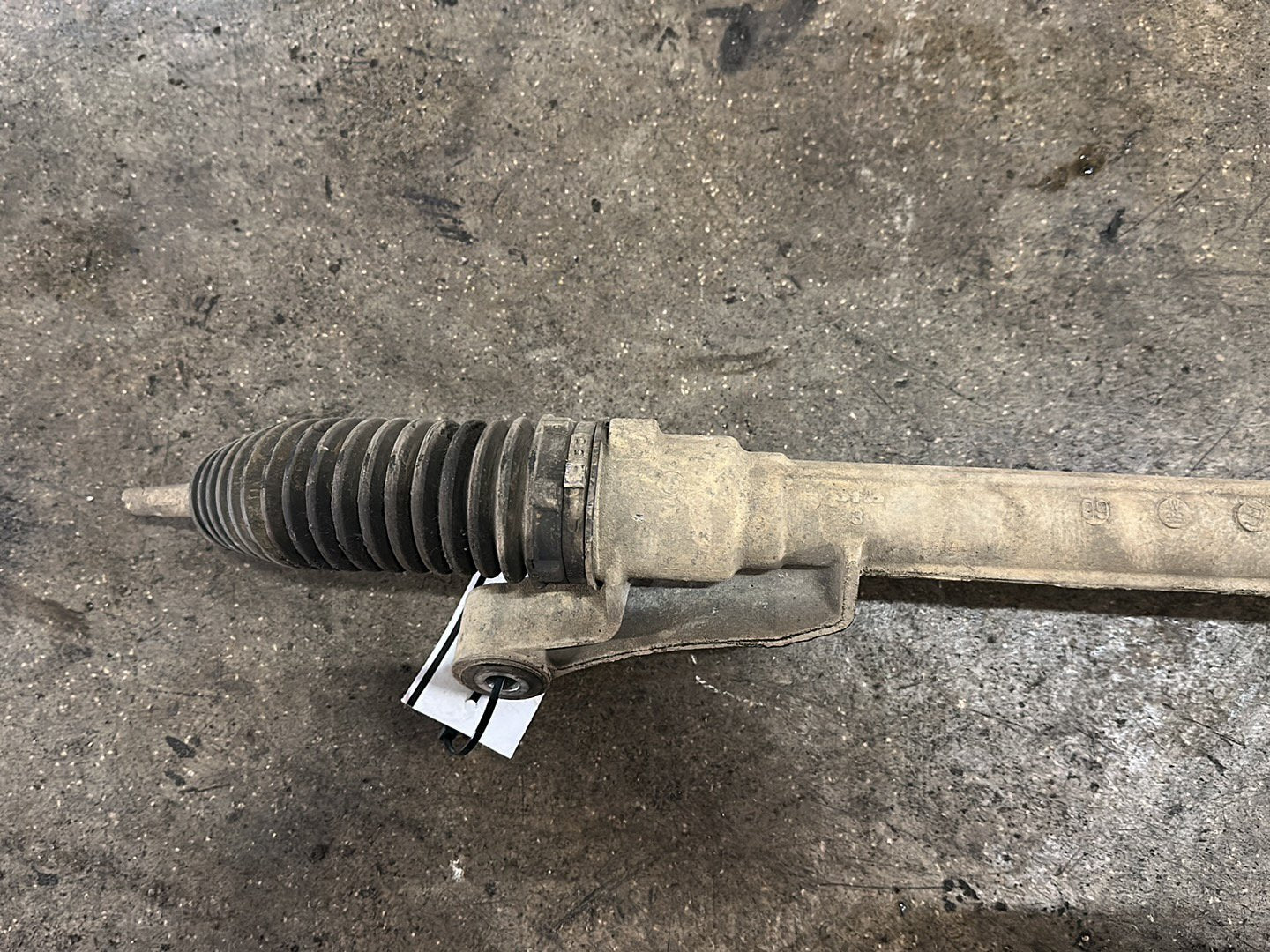 Ford Fiesta MK7 Hatchback 1.4 Petrol Genuine Power Steering Rack 8V51-3200-EE