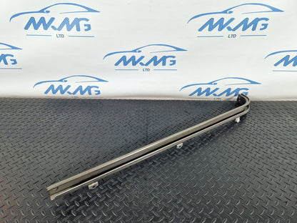 14-23 MERCEDES BENZ VITO W447 MIDDLE LEFT SLIDING DOOR RUNNER GUIDE A4477662100
