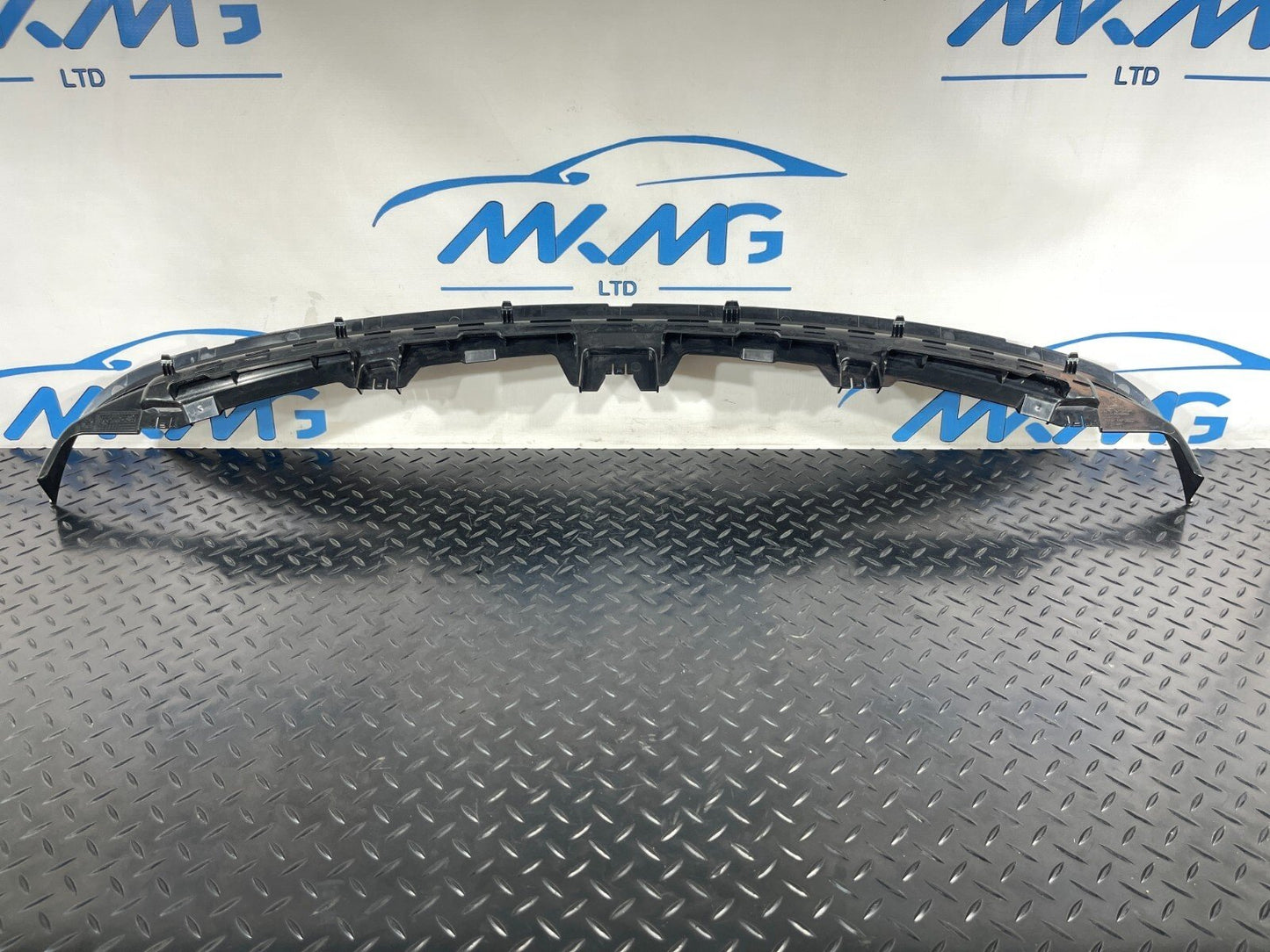 BMW 218i F44 Rear Window Lower Trim 7475714