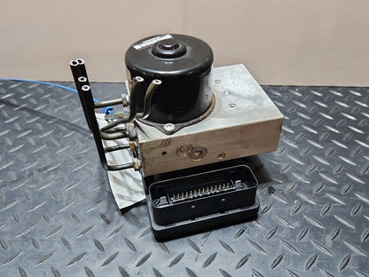 Mercedes-Benz CLC180 CLC-Class W203 Coupe Genuine ABS Pump Module A0064314812