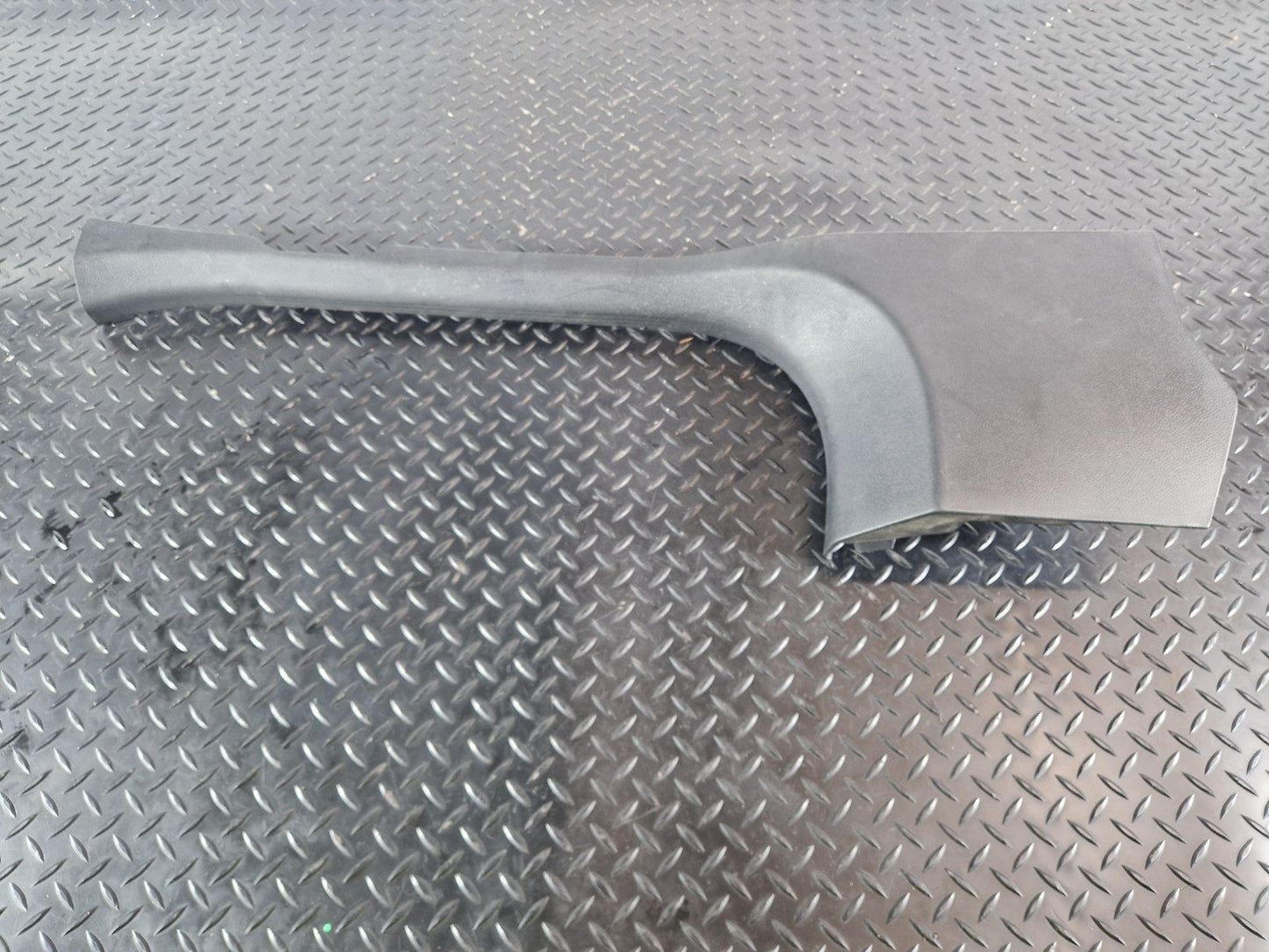 16-22 MERCEDES BENZ X253 RIGHT DRIVER SIDE O/S INNER SILL TRIM COVER A2056860636