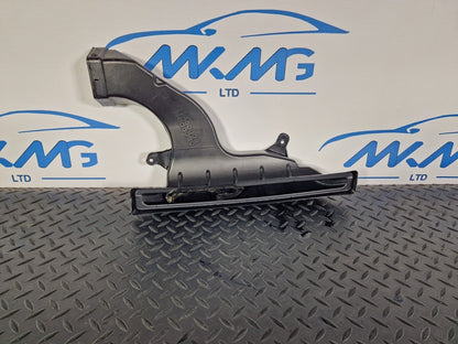 18-ON MERCEDES BENZ SPRINTER W907 W910 OEM AIR VENT DUCT A9078304701