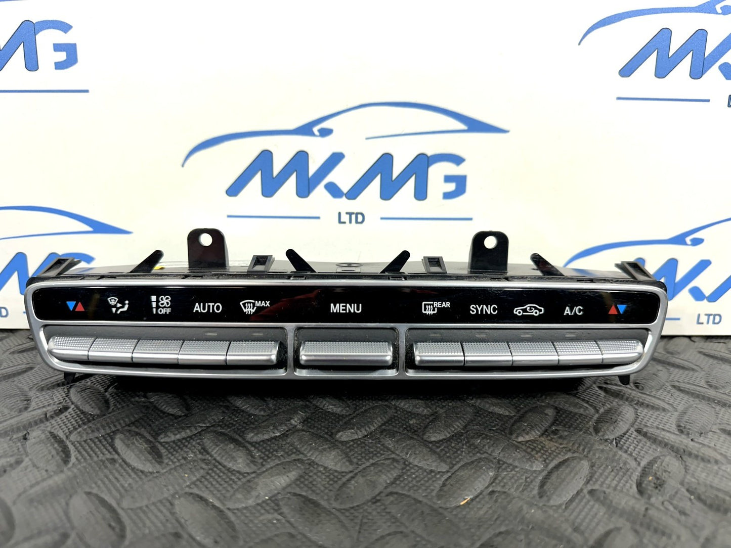 14-21 MERCEDES BENZ C300 W205 GENUINE HEATER CLIMATE CONTROL PANEL A2059054706