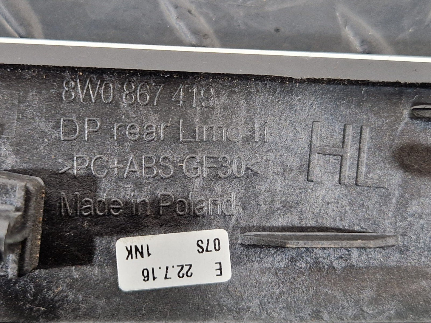 16-19 AUDI A4 AVANT B9 S-LINE LEFT SIDE DOOR CARD TRIM COVER 8W0867419