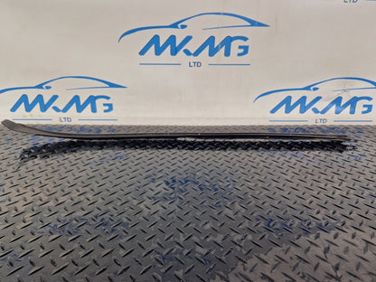 19-ON MERCEDES BENZ B CLASS W247 FRONT SCUTTLE PANEL WIND DEFLECTOR A2476900401