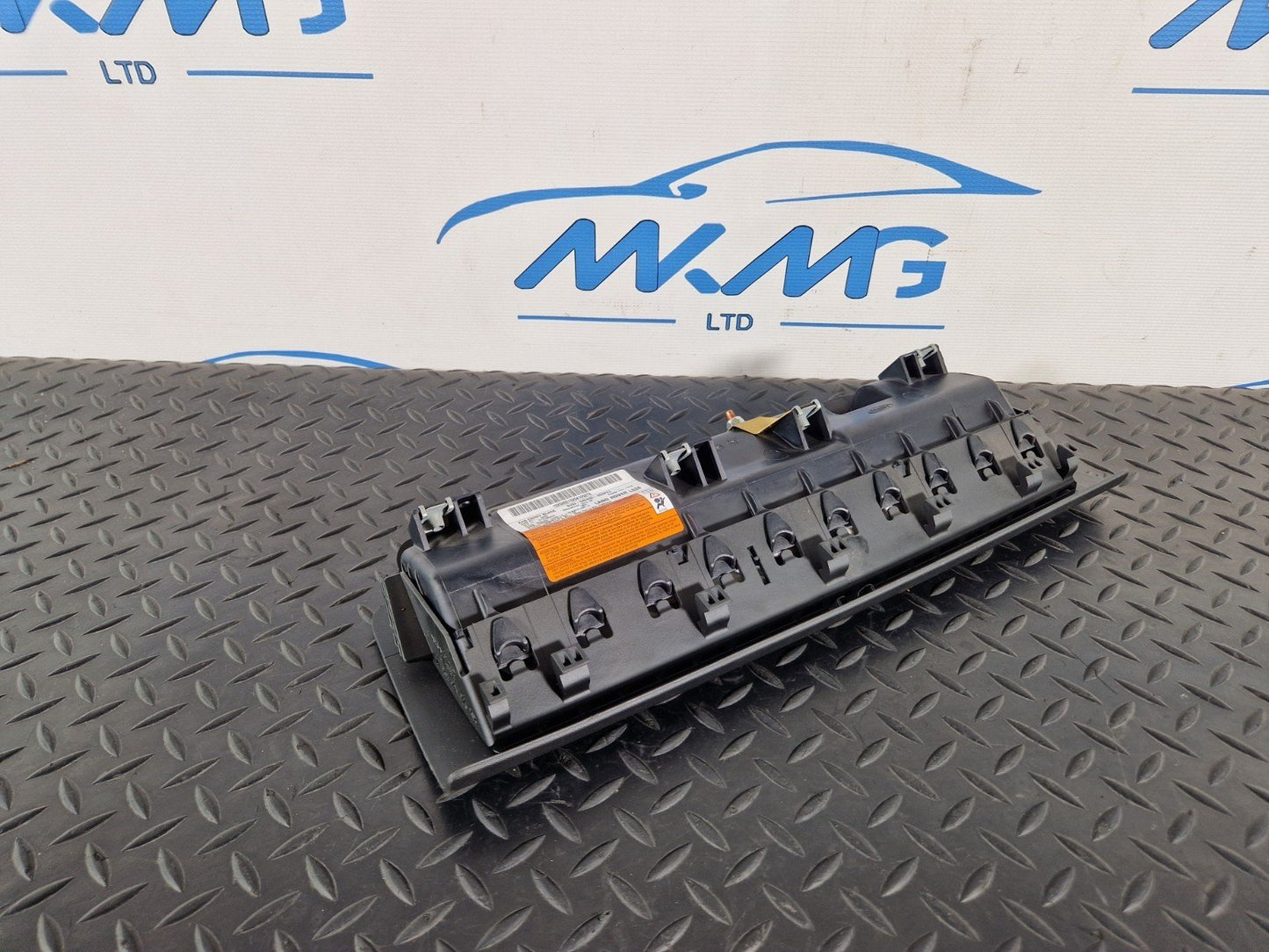14-19 LAND ROVER L550 DISCOVERY SPORT O/S/F AIBAG KNEE RIGHT SIDE BJ32042A00A