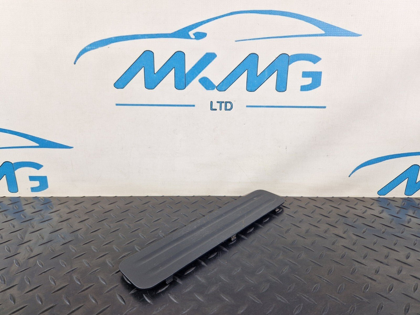14-21 BMW 2 SERIES 218d GRAN TOURER F46 OEM FOOT REST TRIM COVER PANEL 7322168
