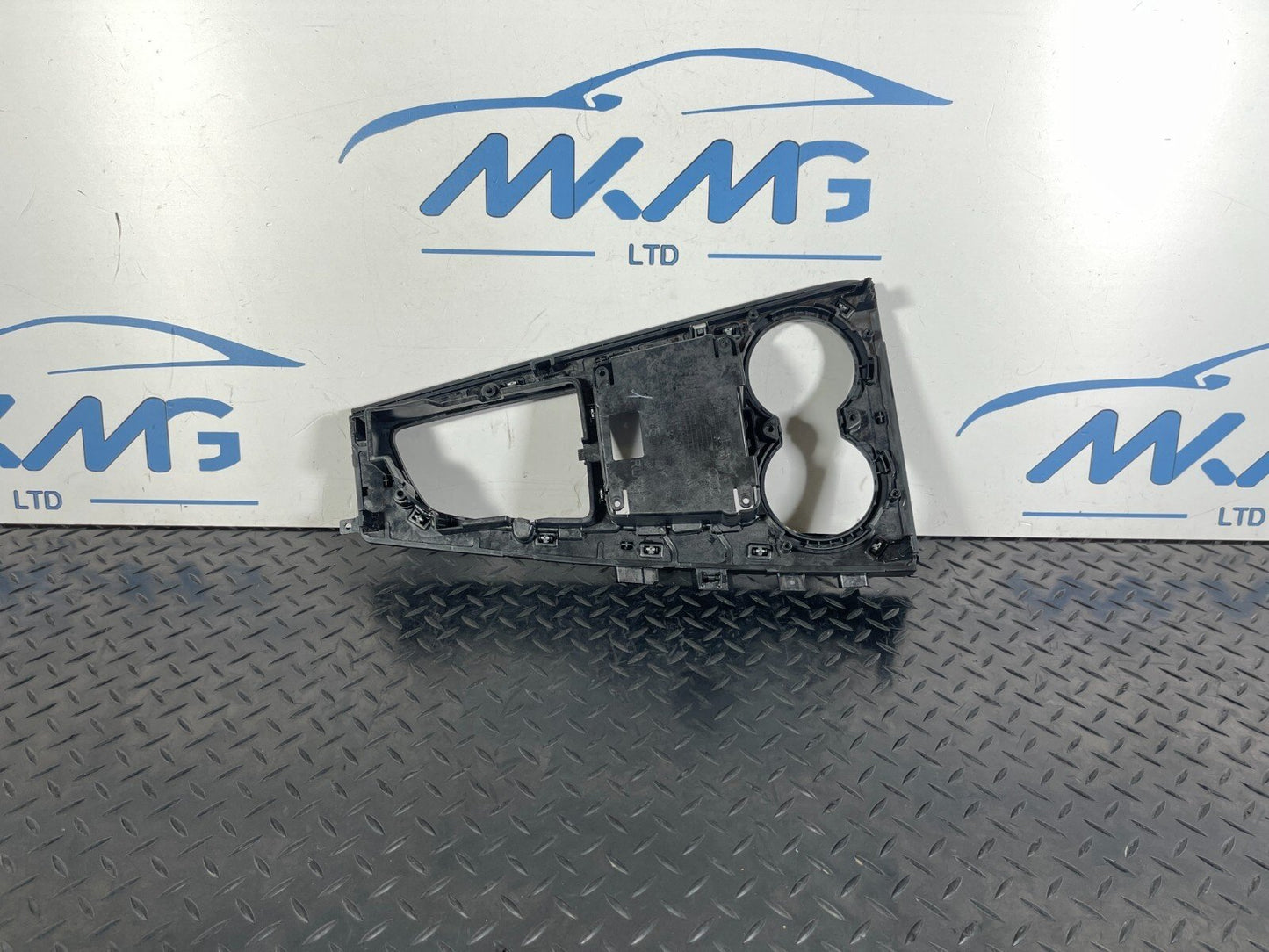 16-23 AUDI A5 F5 SPORTBACK S-LINE GENUINE CENTRE CONSOLE TRIM 8W2864261A