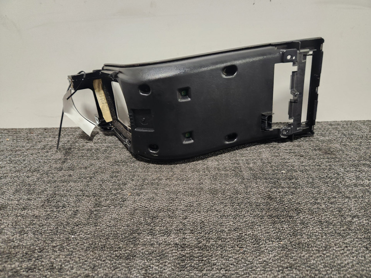 Volvo V50 MK2 FL (MW) Estate Genuine Climate Controller Centre Console Trim