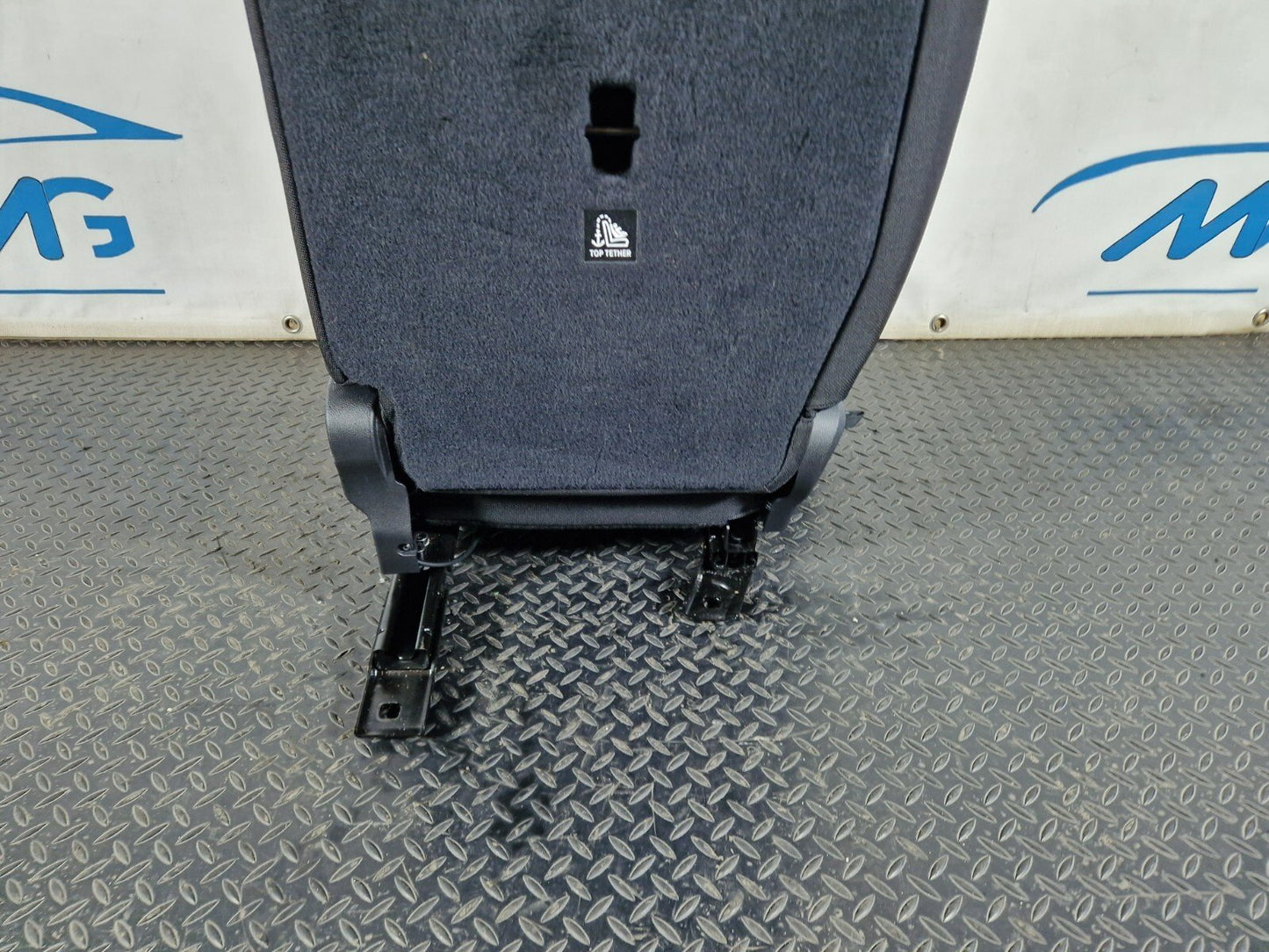 16-22 BMW X1 F48 GENUINE OEM REAR RIGHT O/S DRIVER SIDE CLOTH FABRIC SEAT