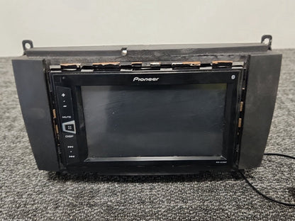 Pioneer MVH-AV290BT Multimedia Head Unit for Mercedes-Benz CLK200 CLK-Class C209