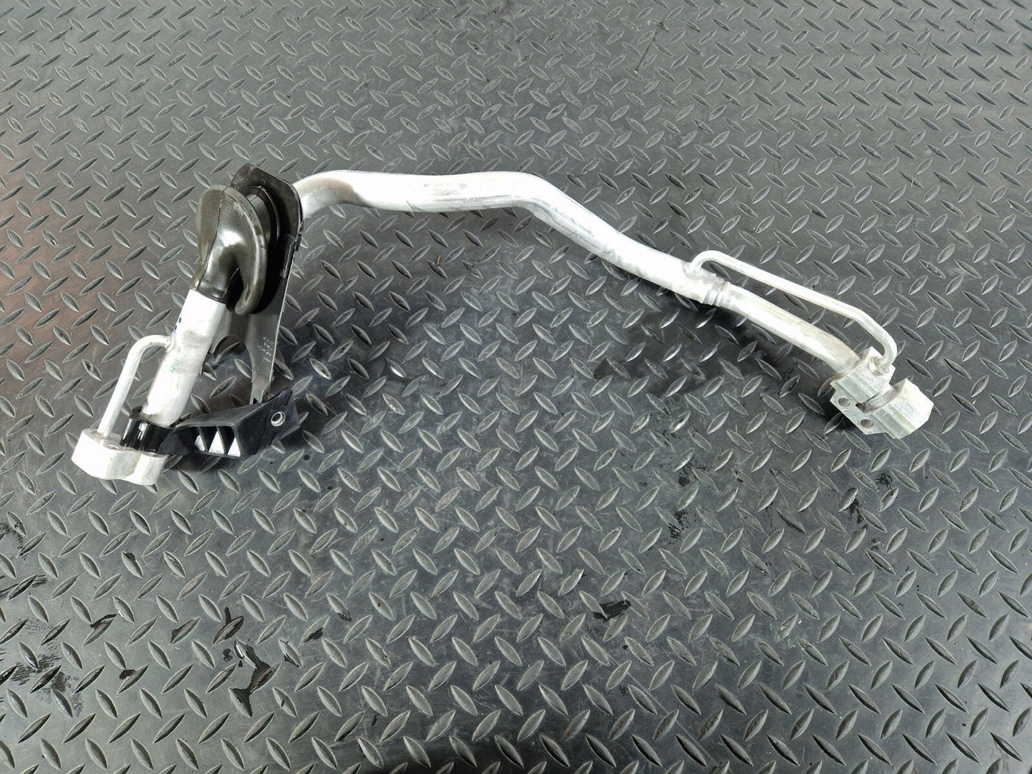15-18 AUDI A7 4G GENUINE OEM AIR CON CONDITIONING A/C HOSE PIPE 4G2260712G