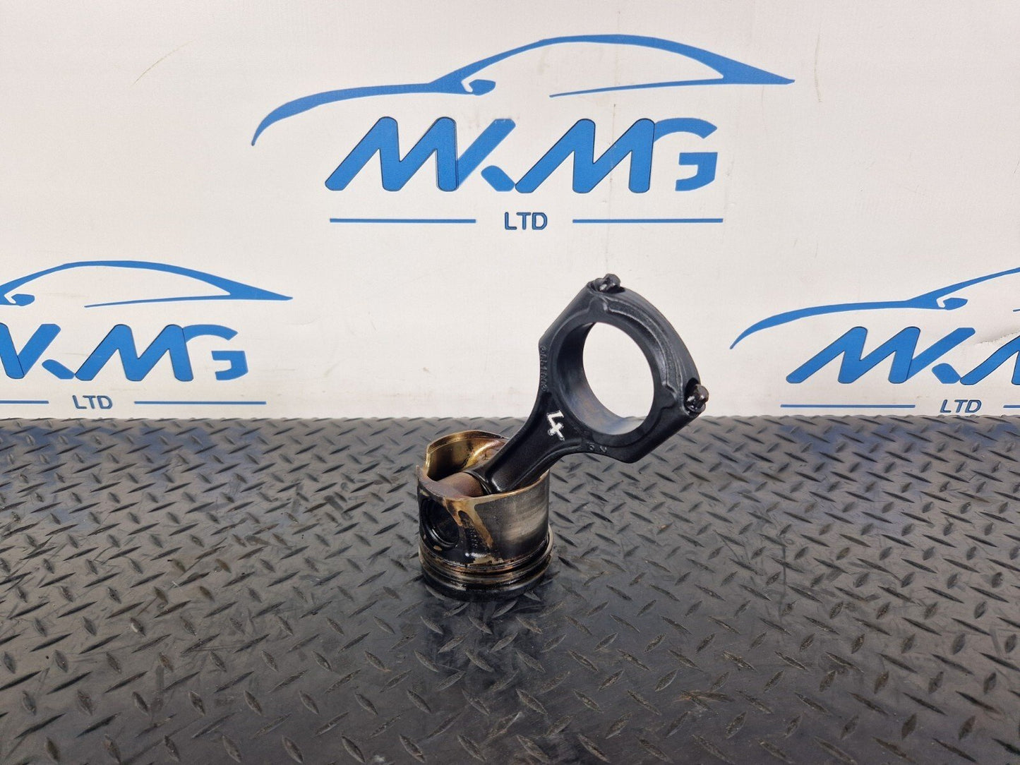 14-21 MERCEDES BENZ C300h W205 COMPLETE PISTON WITH CON ROD 65100