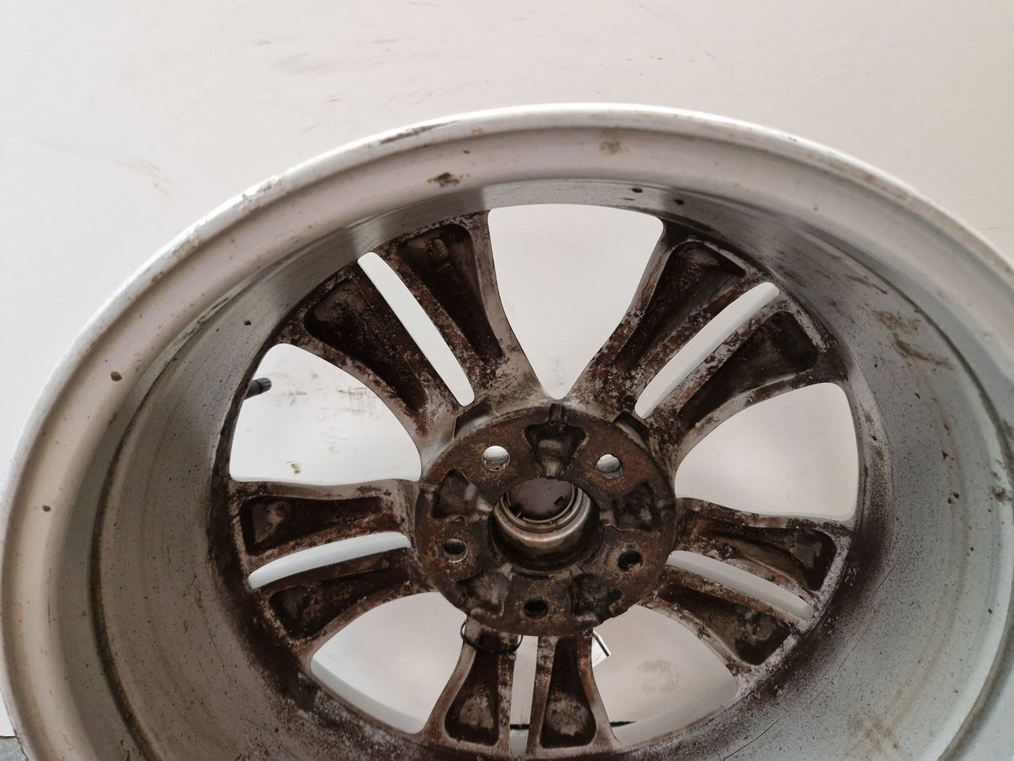 2012 Nissan Qashqai MK1 FL (J10) 17" 5 Double Spoke Alloy Wheel