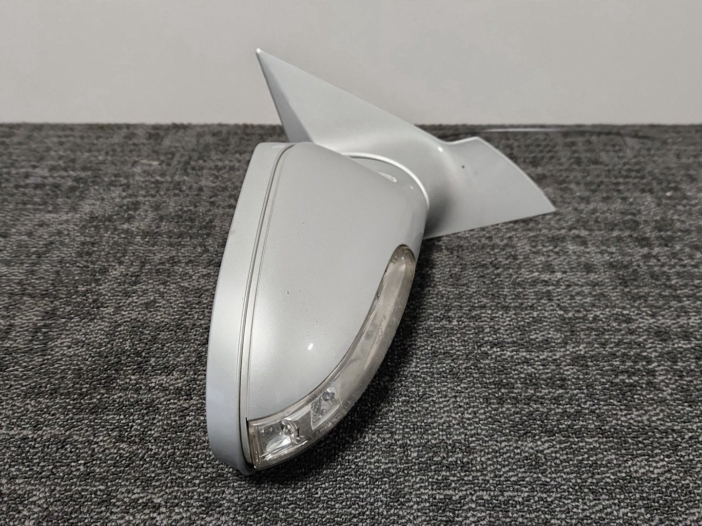 Mercedes-Benz CLK200 CLK-Class C209 Convertible Front Right Door Wing Mirror