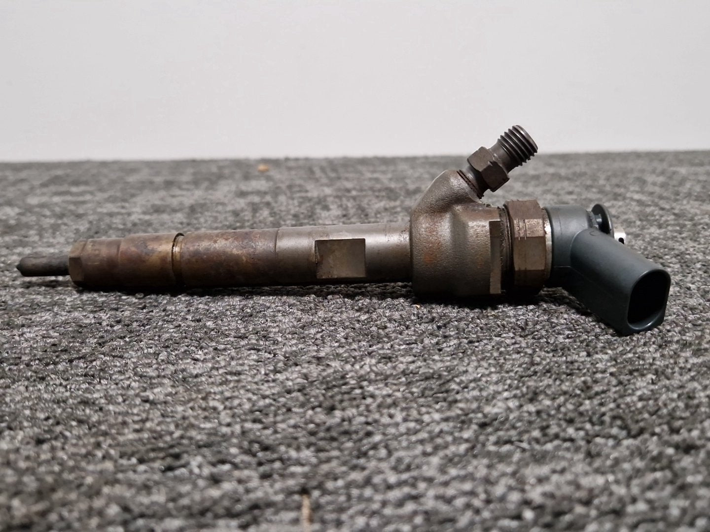 BMW 116d E87 Hatchback 2.0 Diesel Genuine Fuel Injector 779844604