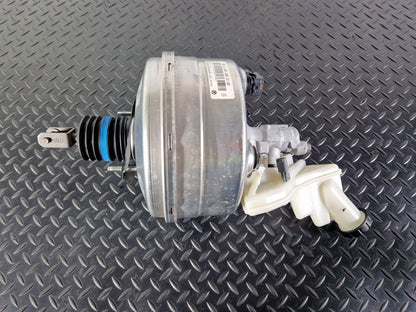 18-ON MERCEDES BENZ A CLASS W177 BRAKE SERVO & MASTER CYLINDER OEM A2474300100