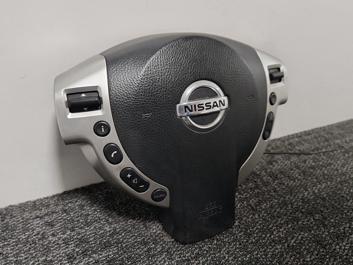 Nissan Qashqai MK1 FL (J10) SUV Genuine Steering Wheel Safetybag 98510BR26D
