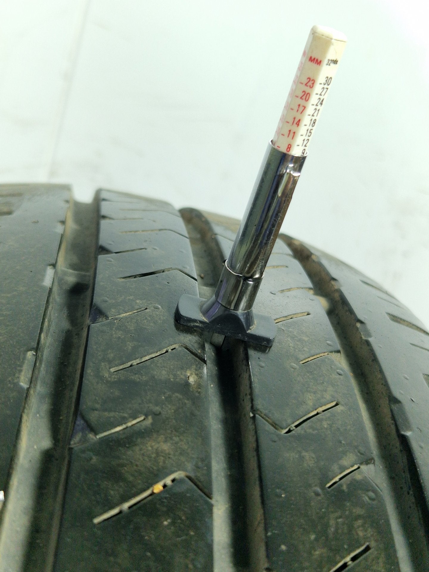 Leao Tyre 215/65/R15LT 104/102T Nova-Force Van HP Genuine ~7mm Tread