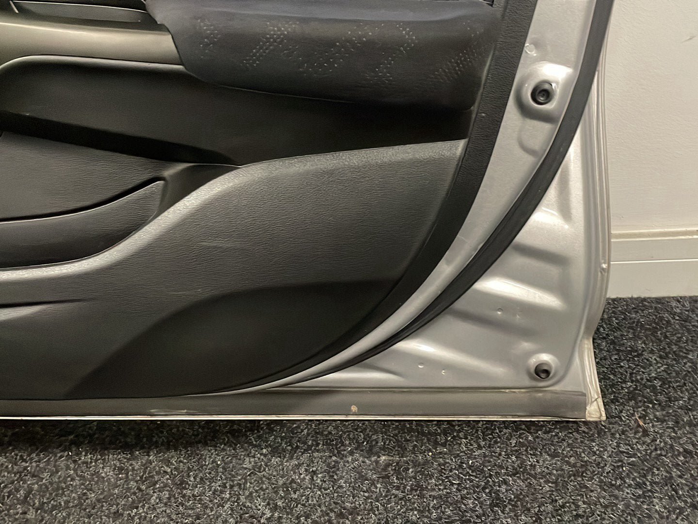 Honda Civic MK9 (FK27) Hatchback Front Right O/S Driver Complete Door in Silver