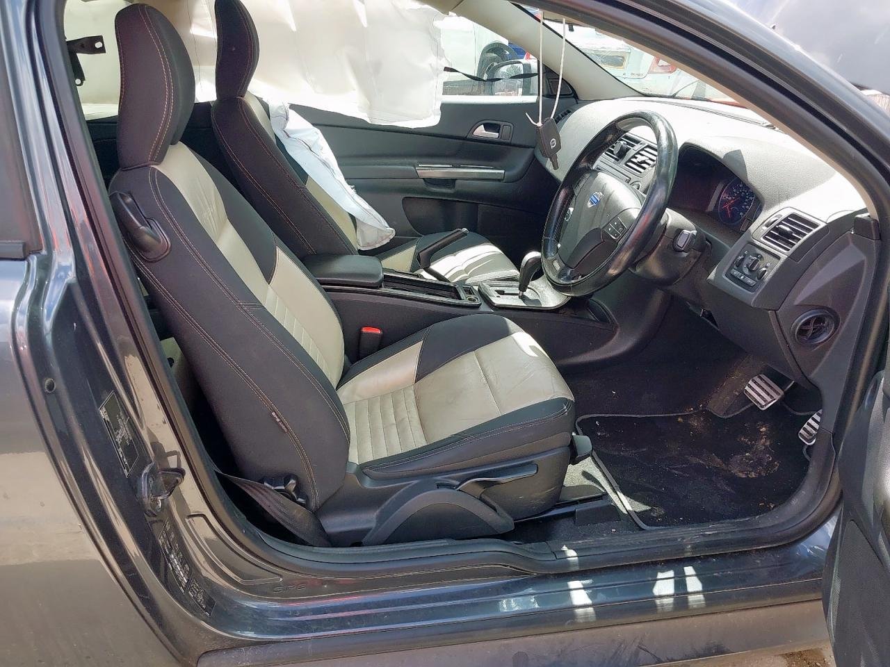 2011 Volvo C30 MK1 FL (MK) (533)
