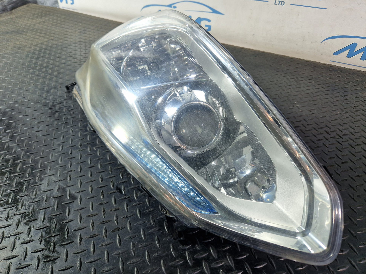 Ford Transit Custom V362 Standard Cargo Van Egis BK2113D153B DK2113D153AH