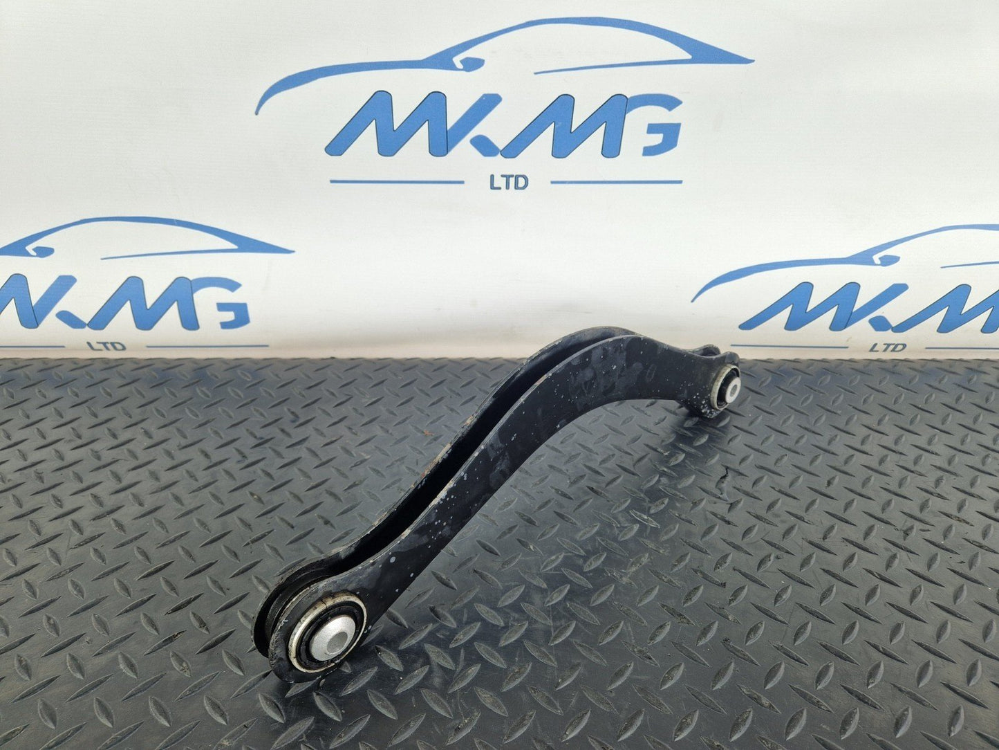16-19 AUDI A4 AVANT B9 REAR LEFT N/S CONTROL ARM 8W0505397 8W0505371B