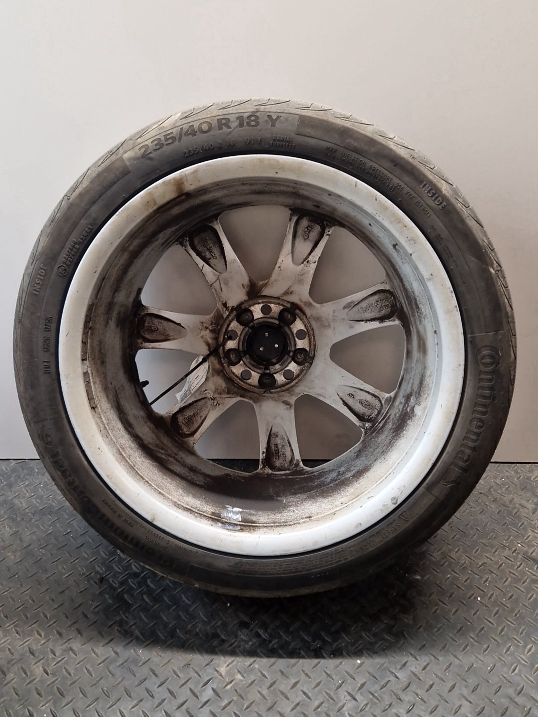 Ford Grand C-Max MK2 (C344) 18" Alloy Wheel and Tyre 235/40/18 ~4mm AM5J-1007-BC
